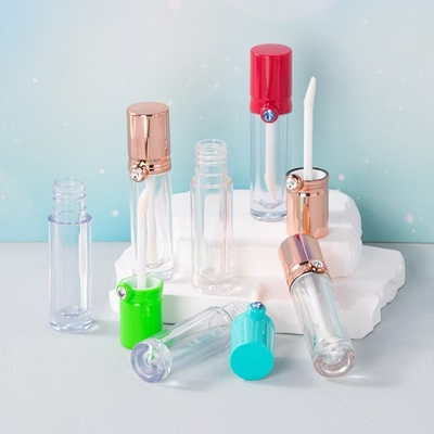 4 ml plastikowej lampy z glebą do ust z czapką wiertniczą, dostosowywalnym kolorem i wydrukowanym logo