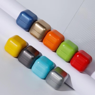 Octagon 30g Makaron kolor kremu słoik do przenośnej pielęgnacji skóry