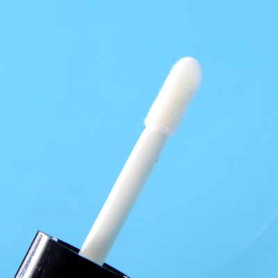 Cylinder 1.2 ml Tube Lip Gloss Empty Packaging With Long Cap Akceptujemy kolory na zamówienie