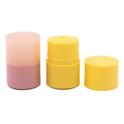 Unikalny styl 15ml skrut obrotowy plastikowy blask ustny butelka wsparcie dostosowanie