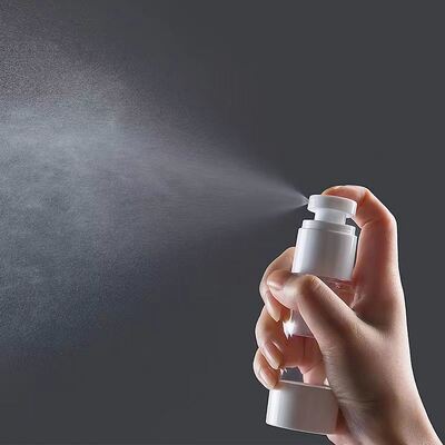 Spryskiwacz mgły cienkiej próżniowej i pompa balsamów