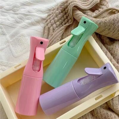 Gorąca sprzedaż 100ml 150ml 200ml 500ml & 700ml Plastic Continuous Spray Flask z Fine Mist Sprayer